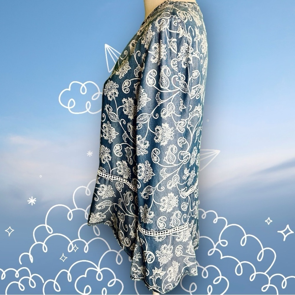 Fourteenth Place Denim Blue & White Paisley Lyocell Bohemian Print Top Size M - Picture 7 of 9